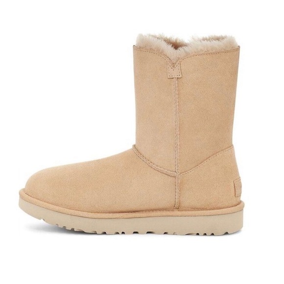 UGG BAILEY FASHION BUCKLE CLASSIC SHORT BOOTS - Picture 3 of 9